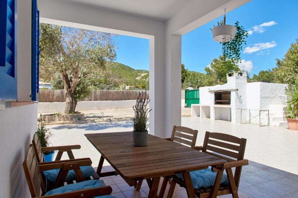 The Lovely Villa Ibiza ภายนอก รูปภาพ